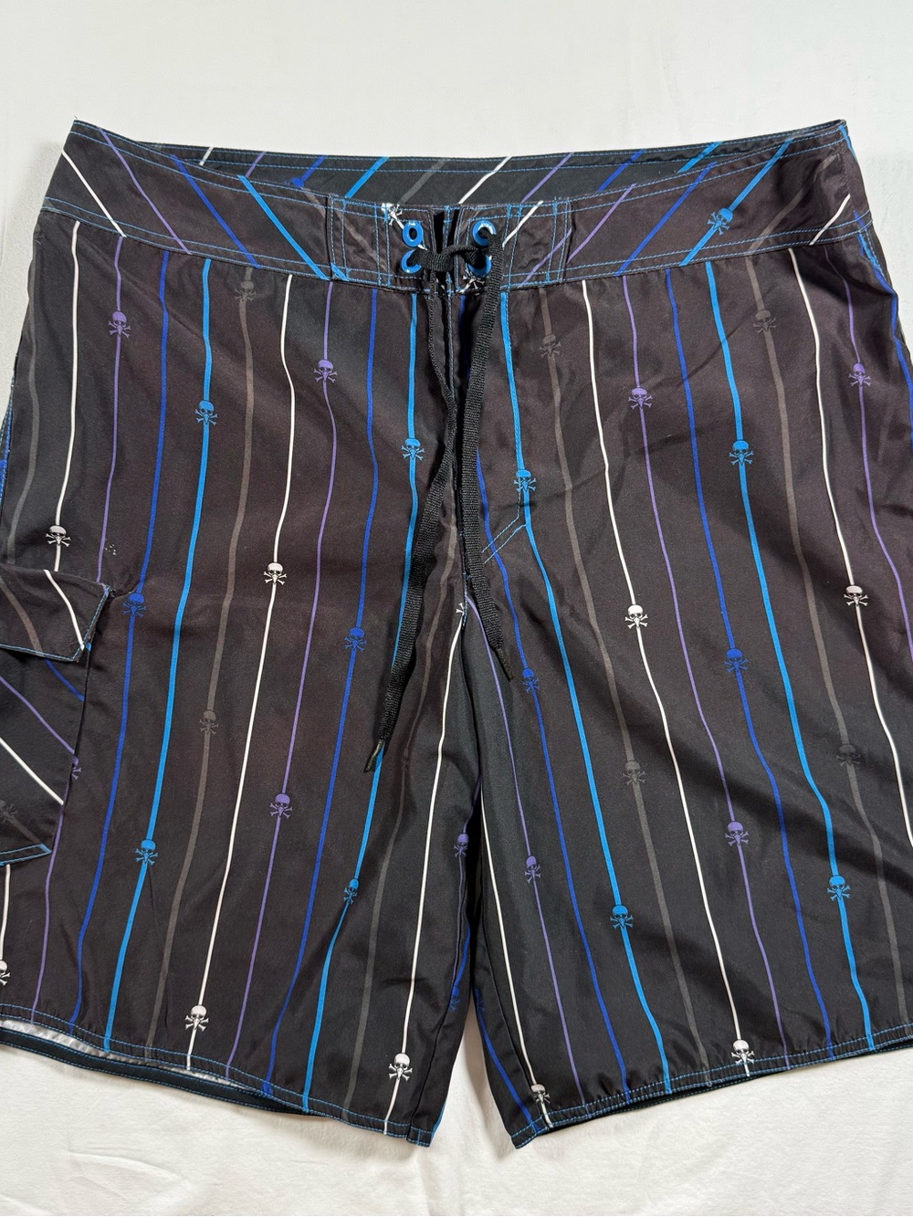 Tony Hawk Y2K Board Shorts Mens 36 Black‎ Skull Pinstripe Skate 2000s Surf Swim